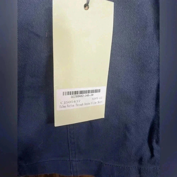 🌺 Boohoo Blue Button Through Front Navy Denim Mini Skirt Size:8 NWT - Picture 3 of 8